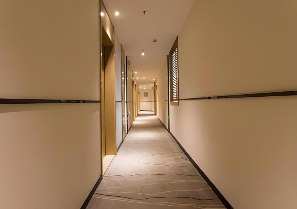 City Comfort Inn Qinzhou Port District Central Square Longmen  Eksteriør bilde