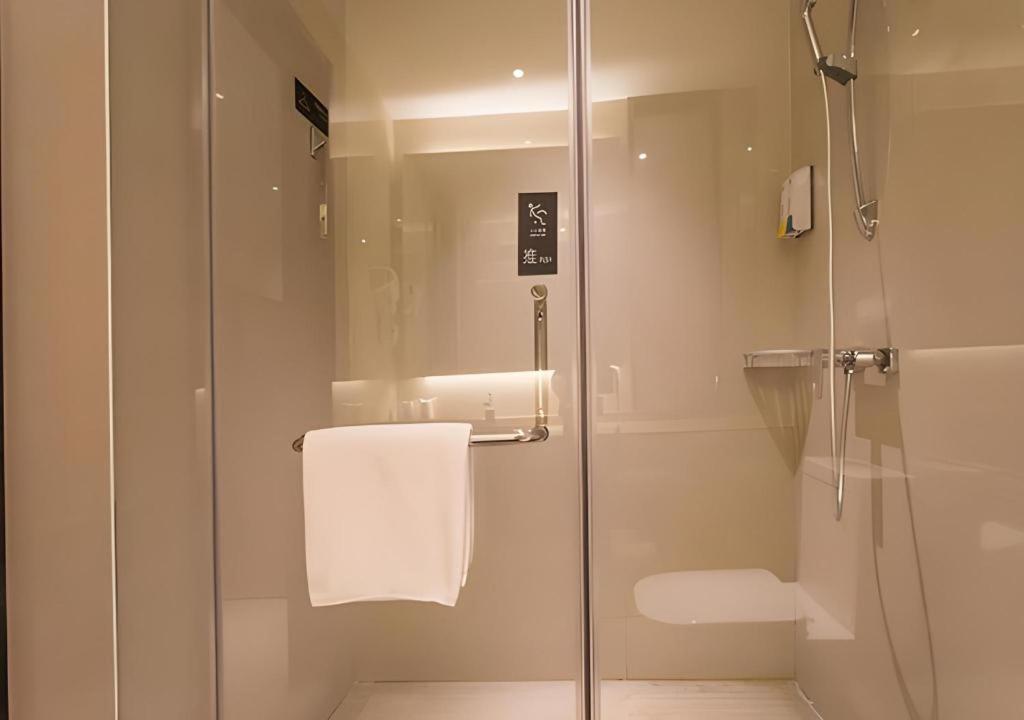 City Comfort Inn Qinzhou Port District Central Square Longmen  Eksteriør bilde